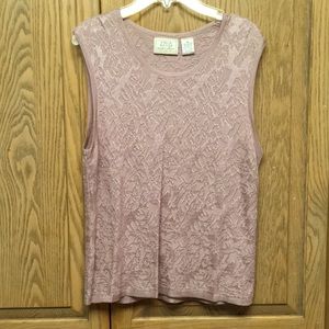 Field Manor Modern Classic Lacy Top